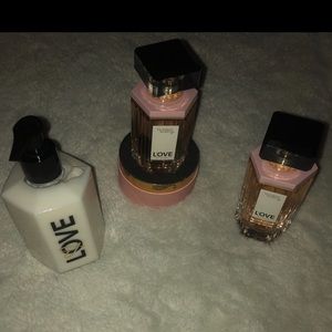 💕💋VS LOVE SCENT IN 3.4 oz 💋💕